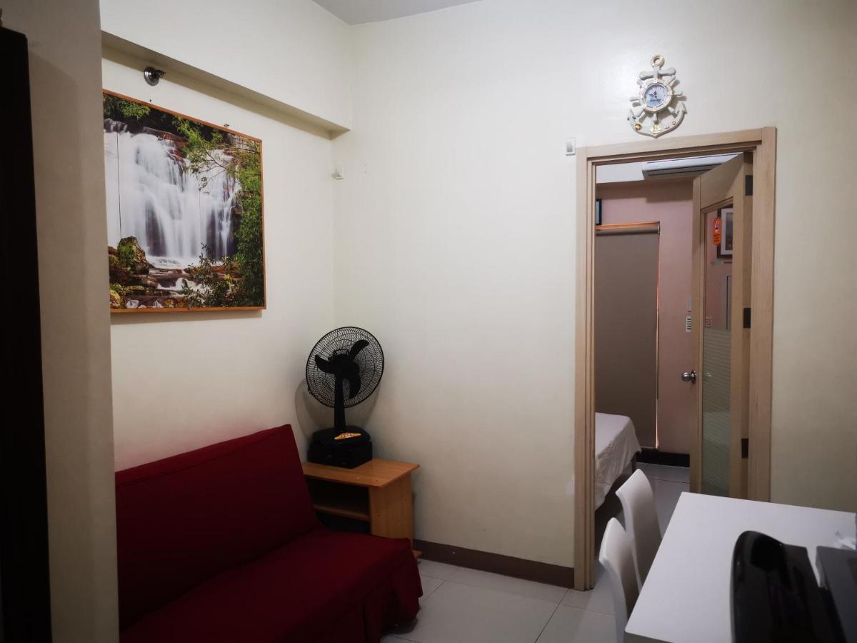 Airport Apartments Manila Paranaque City Exterior photo
