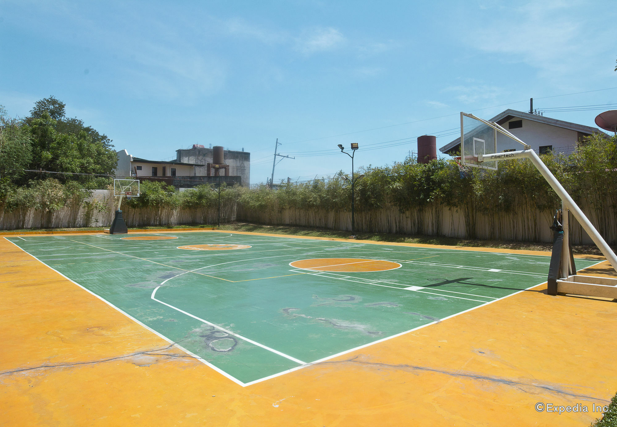 Airport Apartments Manila Paranaque City Exterior photo
